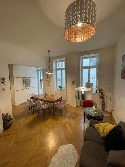 Townhouse Sternwarte Apartment Vienna Luaran gambar